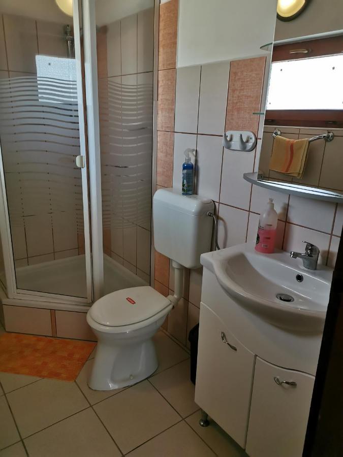 Veress Vendeghaz Hajduboszormeny Exteriör bild